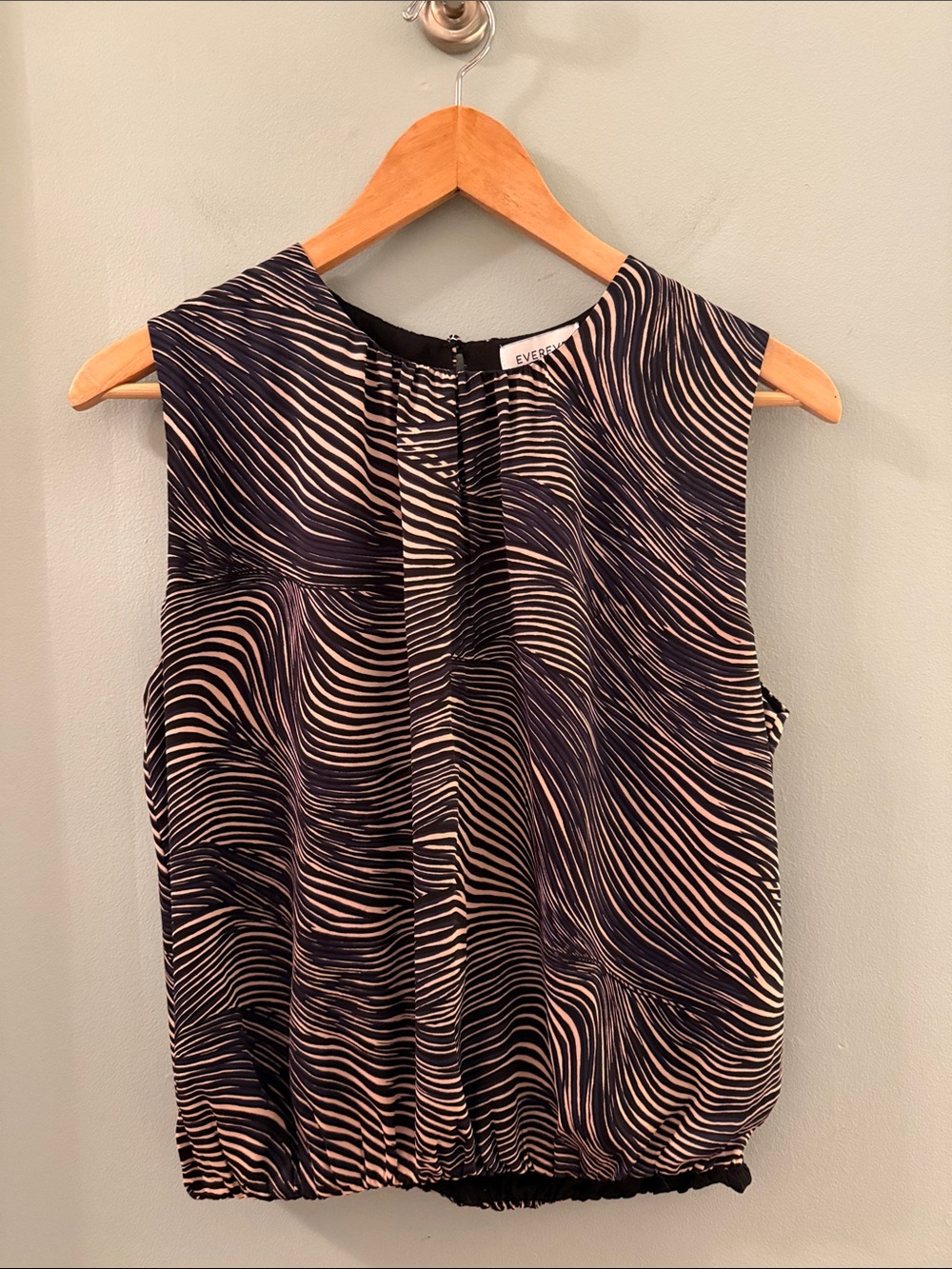 Evereve Blue, Black & Pink Wave-Print Sleeveless Top - Size S